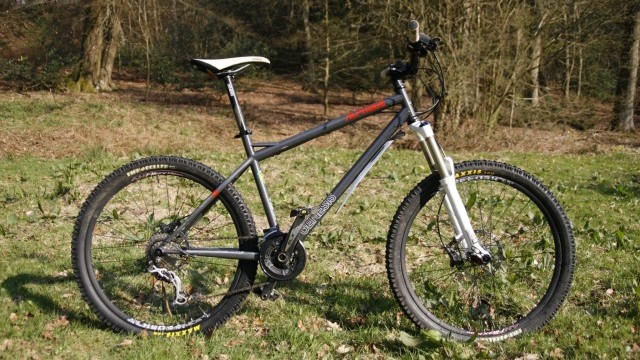 Genesis core mountain bike online