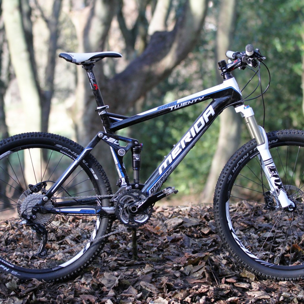 merida carbon mountain bike