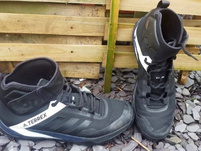 adidas terrex trail cross protect boots
